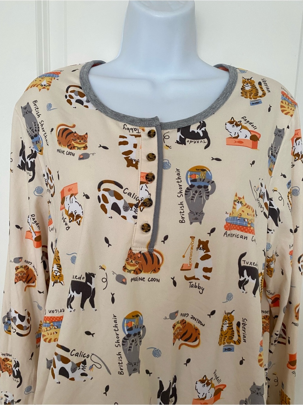 NEW CUDDLDUDS 2 PIECE FLEECE PAJAMA JOGGER SET CAT BREED PRINT NOVELTY CAT LOVER - Picture 2 of 7